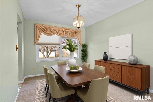 2709 CLIFTON Drive, Springfield, IL 62704