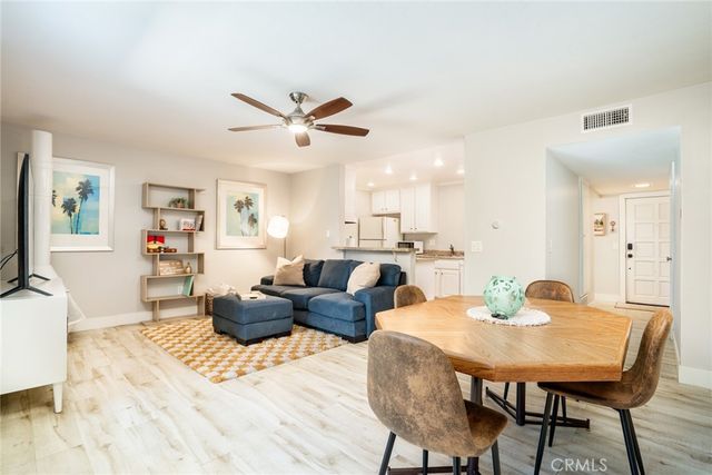 6600 Warner Ave. 41, Huntington Beach, CA 92647