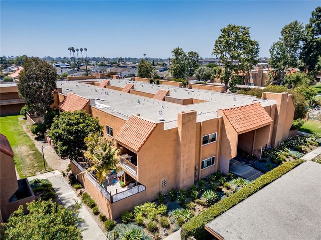 6600 Warner Ave. 41, Huntington Beach, CA 92647