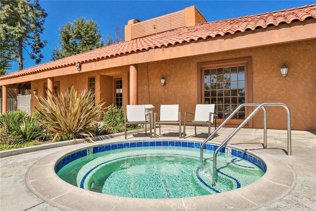 6600 Warner Ave. 41, Huntington Beach, CA 92647