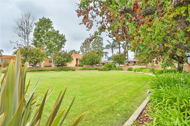 6600 Warner Ave. 41, Huntington Beach, CA 92647