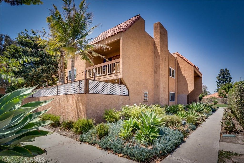 6600 Warner Ave. 41, Huntington Beach, CA 92647