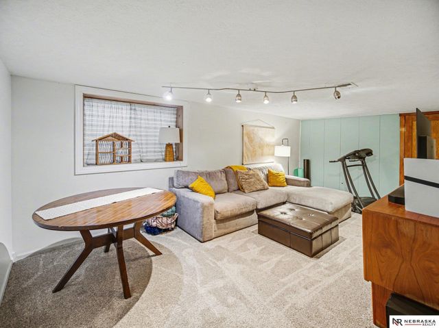 1501 Arapahoe Street, Lincoln, NE 68502