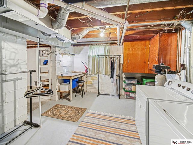 1501 Arapahoe Street, Lincoln, NE 68502