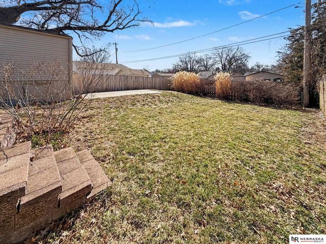 1501 Arapahoe Street, Lincoln, NE 68502