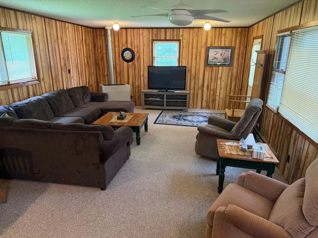 3370 42nd Avenue NW, Baudette, MN 56623