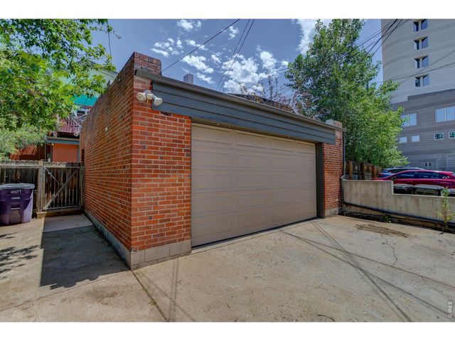 2109 N Gilpin St, Denver, CO 80205