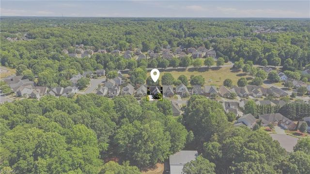 6650 Springfield Village Lane, Clemmons, NC 27012