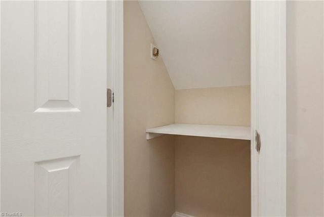 6650 Springfield Village Lane, Clemmons, NC 27012