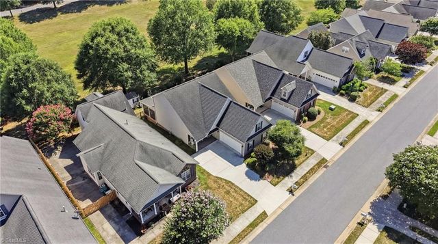 6650 Springfield Village Lane, Clemmons, NC 27012