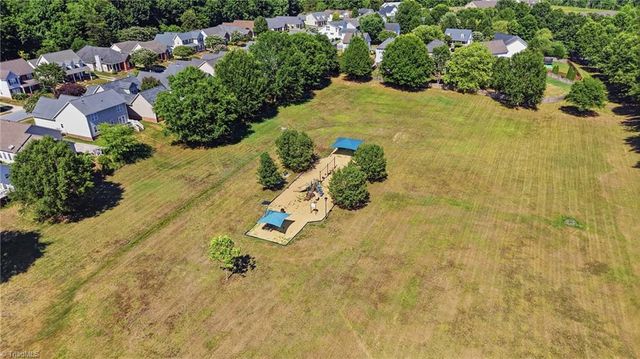 6650 Springfield Village Lane, Clemmons, NC 27012