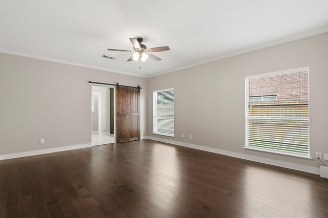 3007 Eagle Lake Drive, Pearland, TX 77581