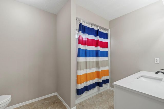 3007 Eagle Lake Drive, Pearland, TX 77581