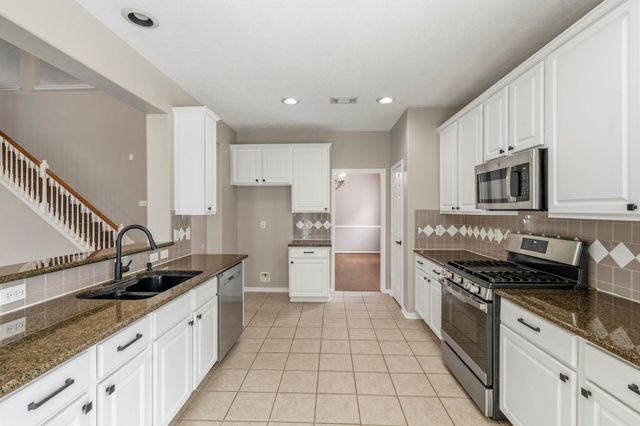 3007 Eagle Lake Drive, Pearland, TX 77581