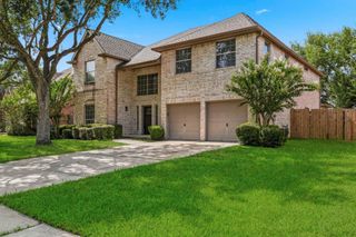 3007 Eagle Lake Drive, Pearland, TX 77581