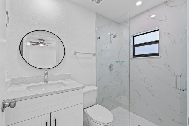 616 S Pine Street B, Lake Worth, FL 33460