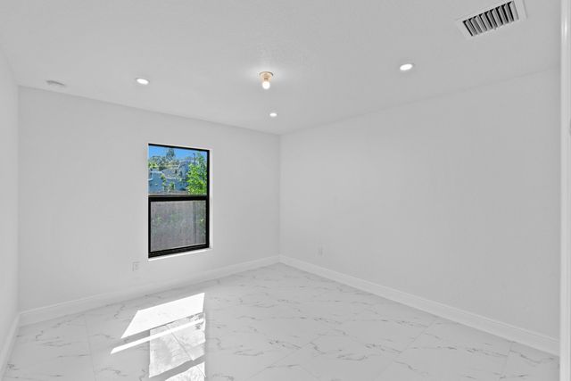 616 S Pine Street B, Lake Worth, FL 33460