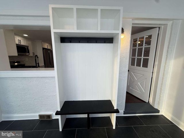 546 W BOOT RD, West Chester, PA 19380