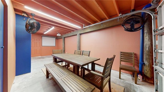 1128 S 11th St, Port Aransas, TX 78373