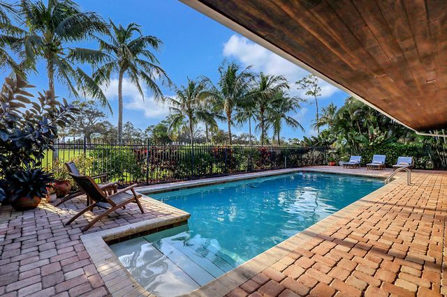 3271 SE Court Drive, Stuart, FL 34997