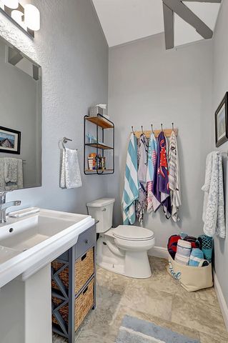 3271 SE Court Drive, Stuart, FL 34997