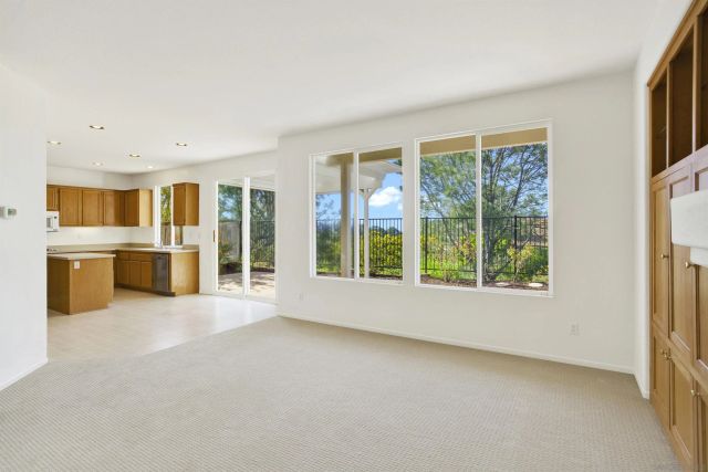 4146 Calle Isabelino, San Diego, CA 92130