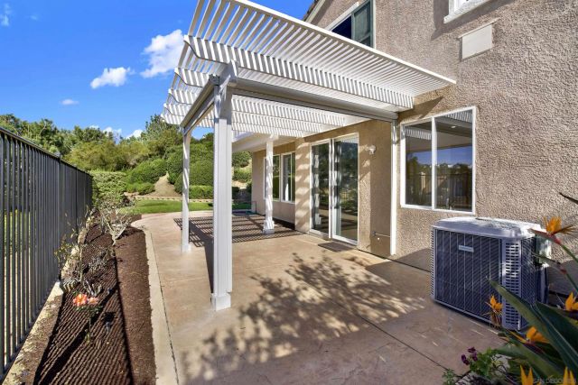 4146 Calle Isabelino, San Diego, CA 92130