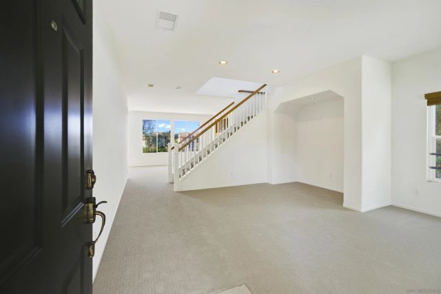 4146 Calle Isabelino, San Diego, CA 92130