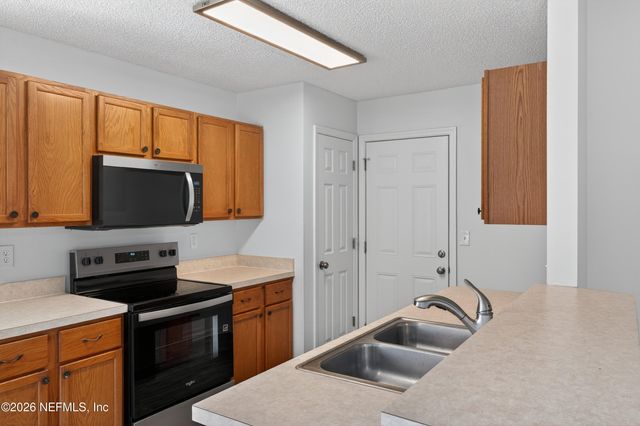 4410 HANGING MOSS Drive, Orange Park, FL 32073