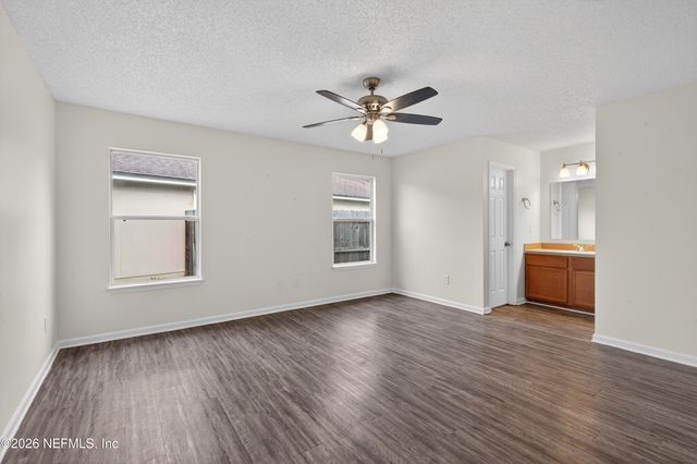 4410 HANGING MOSS Drive, Orange Park, FL 32073