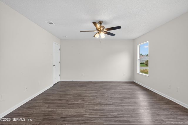 4410 HANGING MOSS Drive, Orange Park, FL 32073