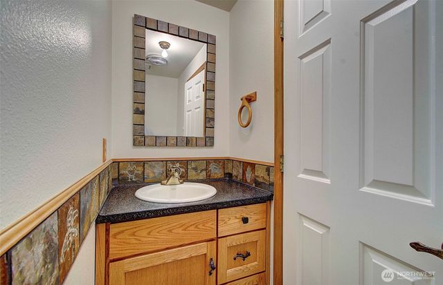 20301 NE 225th Avenue, Brush Prairie, WA 98606