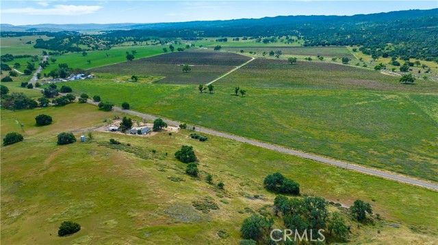 70331 Vineyard Canyon Rd., San Miguel, CA 93451