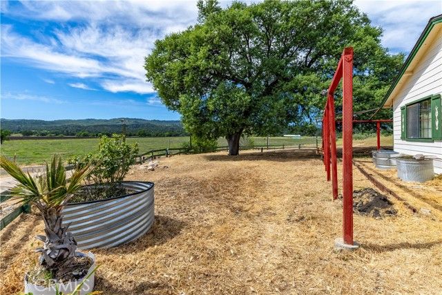 70331 Vineyard Canyon Rd., San Miguel, CA 93451