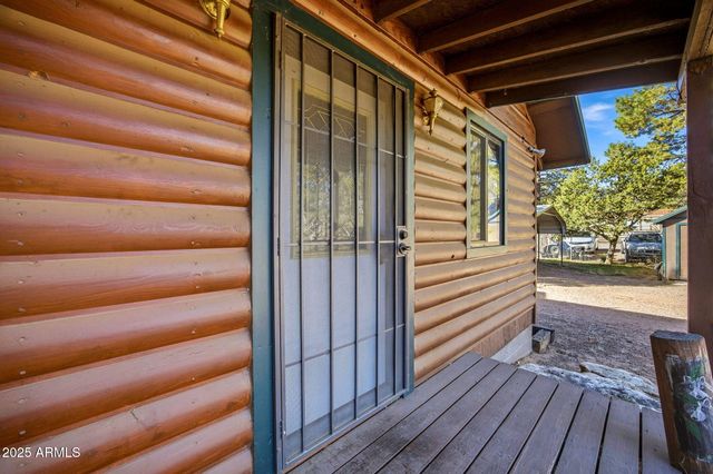 3157 Tonto Drive, Overgaard, AZ 85933