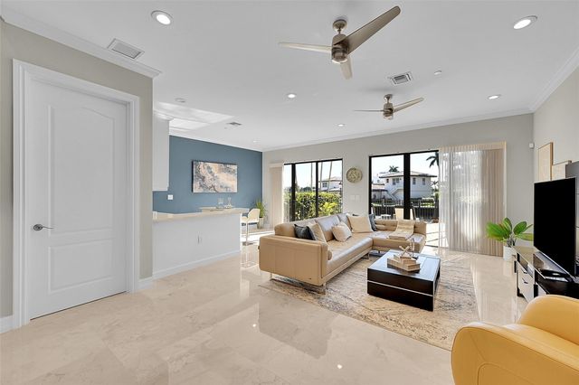 2254 SE 7th Street, Pompano Beach, FL 33062