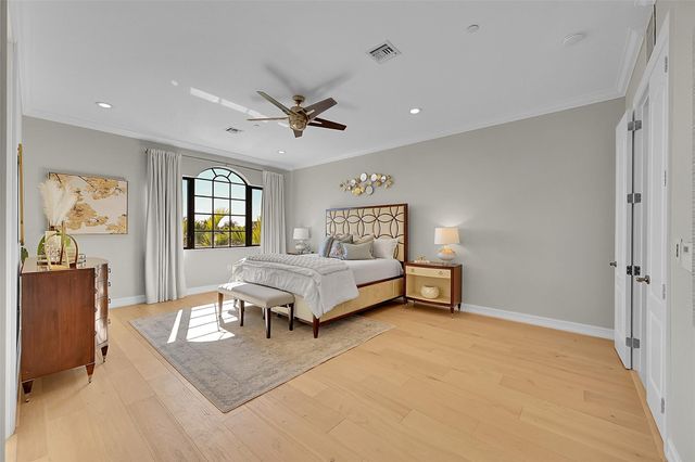 2254 SE 7th Street, Pompano Beach, FL 33062