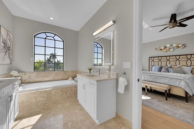 2254 SE 7th Street, Pompano Beach, FL 33062