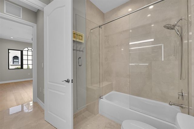 2254 SE 7th Street, Pompano Beach, FL 33062