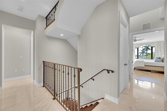 2254 SE 7th Street, Pompano Beach, FL 33062