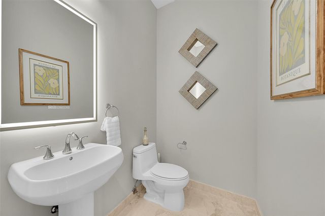 2254 SE 7th Street, Pompano Beach, FL 33062