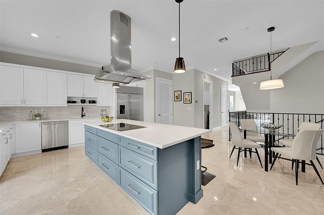 2254 SE 7th Street, Pompano Beach, FL 33062