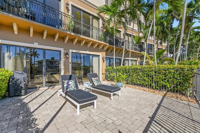 2254 SE 7th Street, Pompano Beach, FL 33062