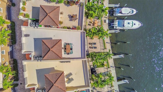 2254 SE 7th Street, Pompano Beach, FL 33062