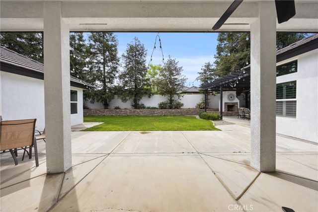 11605 Yarborough, Bakersfield, CA 93312
