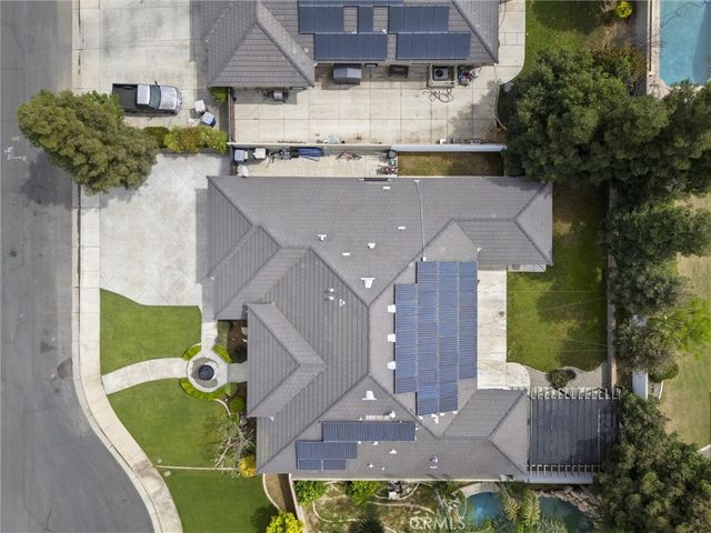 11605 Yarborough, Bakersfield, CA 93312