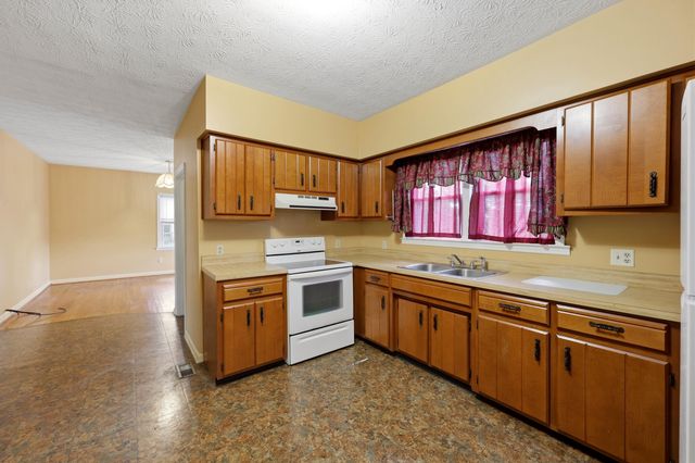 518 Graham Avenue, Harrodsburg, KY 40330