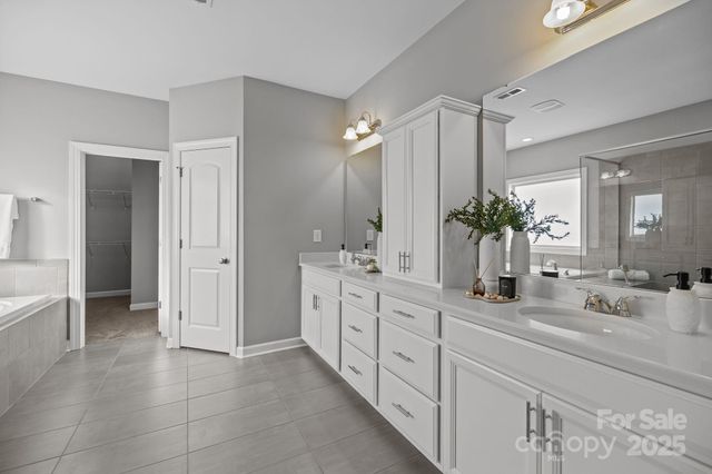 366 Hampton Trail Drive, Fort Mill, SC 29708