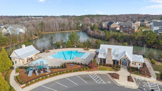 366 Hampton Trail Drive, Fort Mill, SC 29708