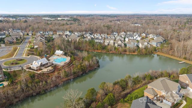 366 Hampton Trail Drive, Fort Mill, SC 29708